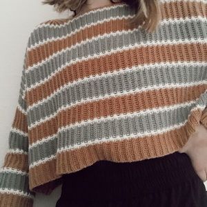 American Eagle cropped sweater!